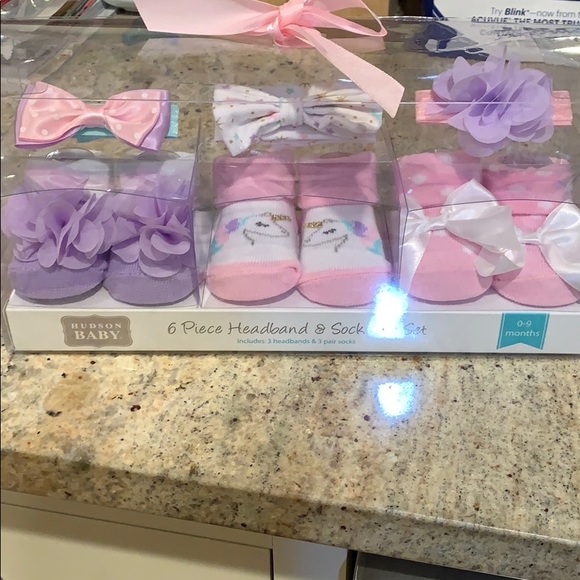 hudson baby headband and socks set